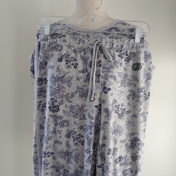 Lucky brand floral print pjs set size M - Picture 6 of 7